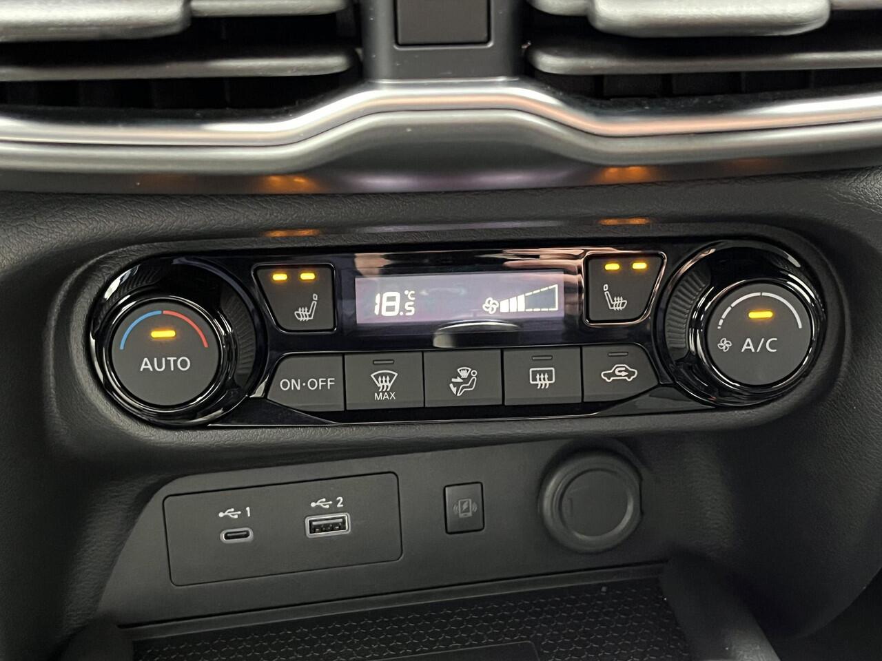 Nissan JUKE 1.0 DIG-T N-Connecta / Fabrieksgarantie tot 07-03-2028 / Achteruitrijcamera / Apple Carplay & Android Auto / Keyless Entry & Start / Navigatie full map / Cruise- en Climate Control / Stuur- en Stoelverwarming / Parkeersensoren voor en achter