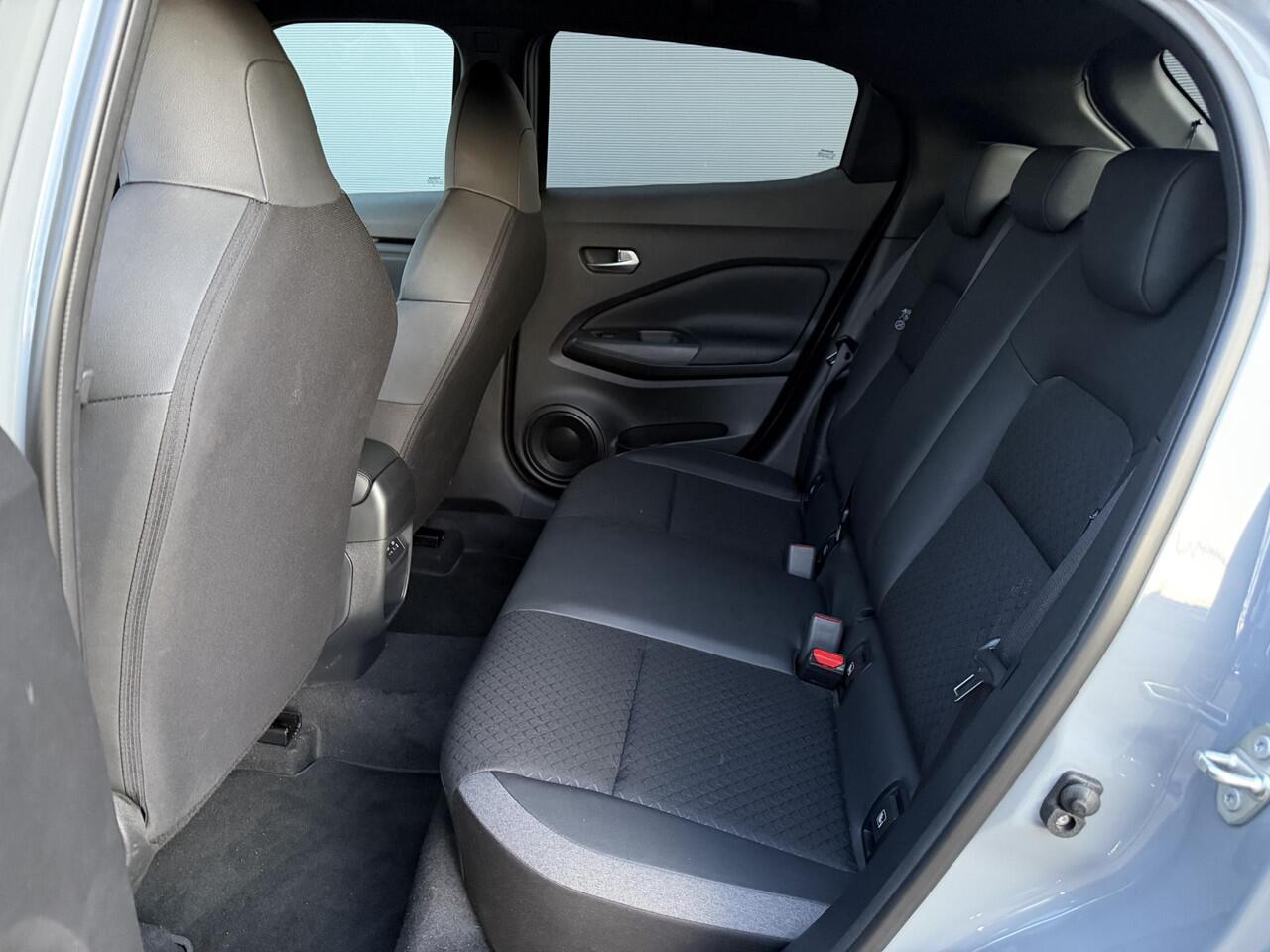 Nissan JUKE 1.6 Hybrid N-Design / Navigatie / Stuur- & Stoelverwarming / Apple Carplay & Android Auto / Achteruitrijcamera / Parkeersensoren V & A /