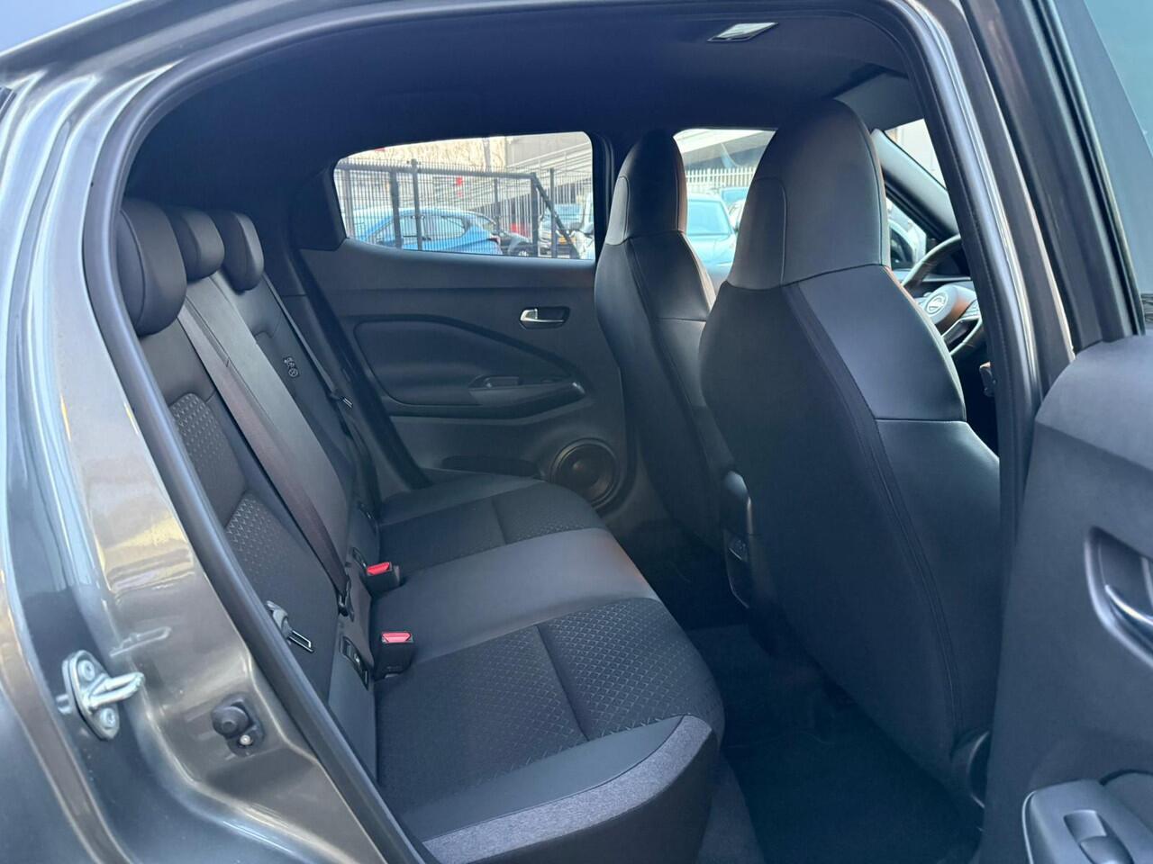 Nissan JUKE 1.6 Hybrid N-Connecta *Cold Pack & Cruise Control*