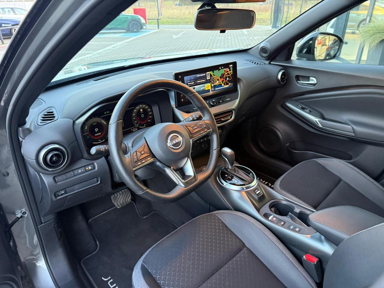 Nissan JUKE 1.6 Hybrid N-Connecta *Cold Pack & Cruise Control*