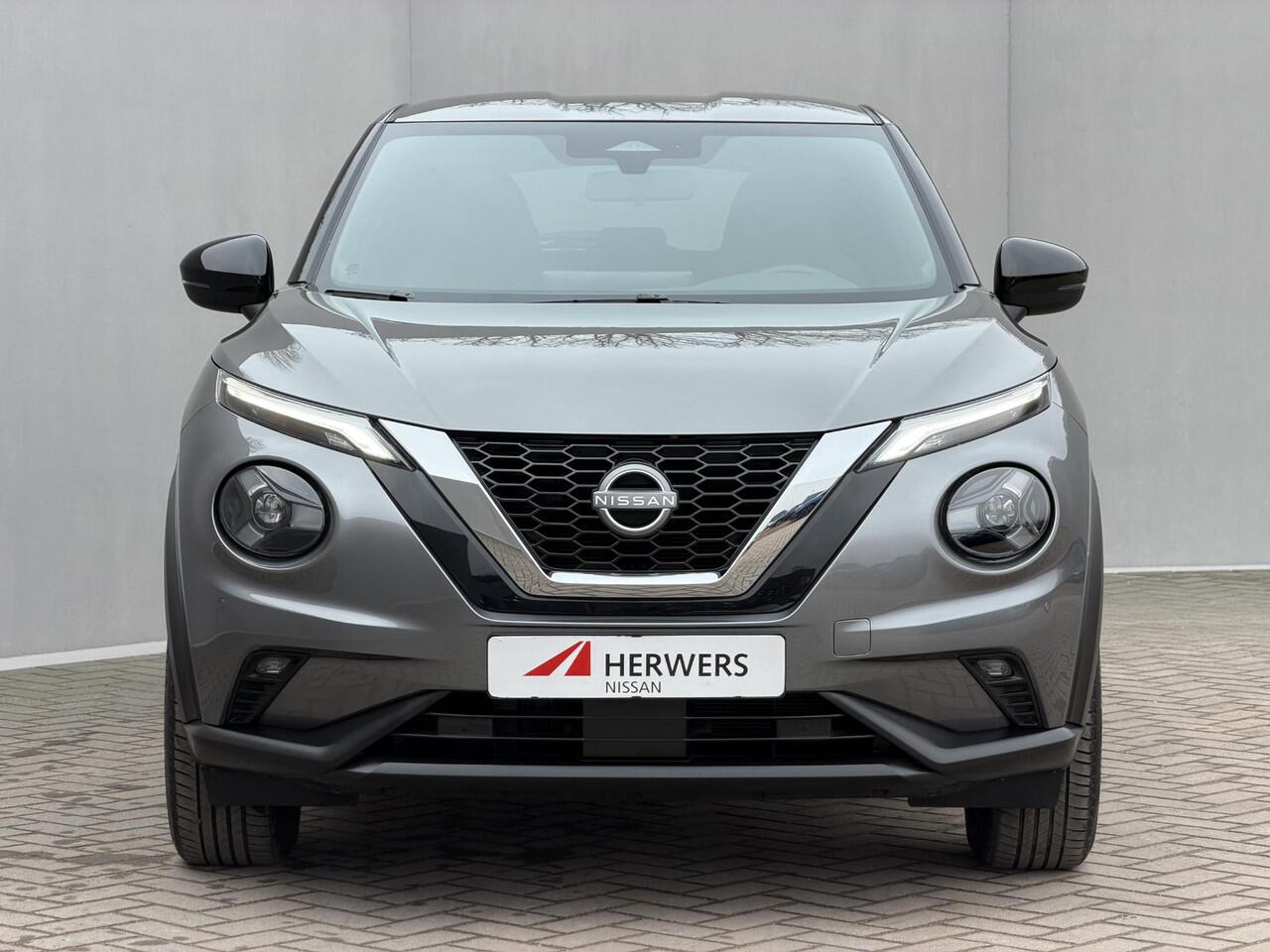 Nissan JUKE 1.0 DIG-T N-Connecta / Fabrieksgarantie tot 4-2028 / Navigatie / Camera / Stoel Verwarming / Stuurwiel Verwarming / Apple Carplay & Android Auto / Cruise Control / Clima / PDC /