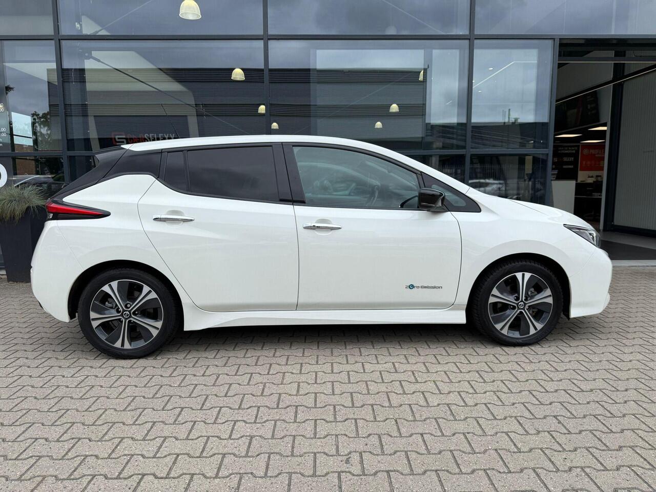 Nissan LEAF Tekna 40 kWh *Gratis Laadpaal!*