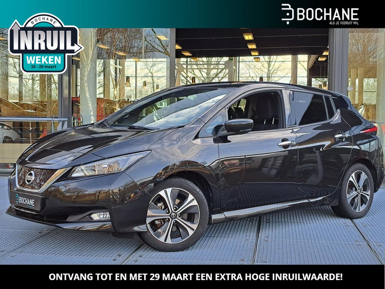 Nissan LEAF 40 kWh N-Connecta | 360° Camera | Parkeersensoren | Navigatie | Apple Carplay | Licht & Regensensor