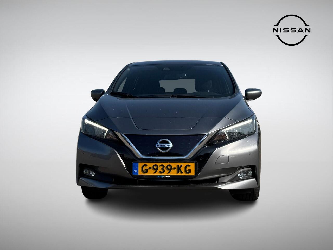 Nissan LEAF N-Connecta 40 kWh SoH 89% | Navigatie | 360° Camera | Stuur- + Stoelverwarming | Keyless Entry | Adapt. Cruise Control | Rijklaarprijs!