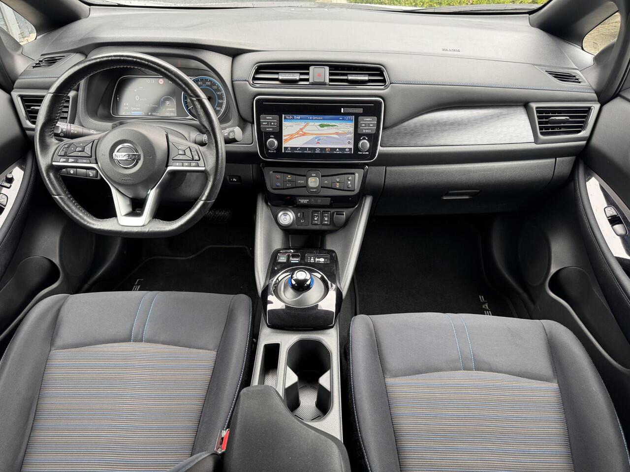 Nissan LEAF N-Connecta 40 kWh SoH 89% | Navigatie | 360° Camera | Stuur- + Stoelverwarming | Adapt. Cruise Control | Apple Carplay/Android Auto | Rijklaarprijs!