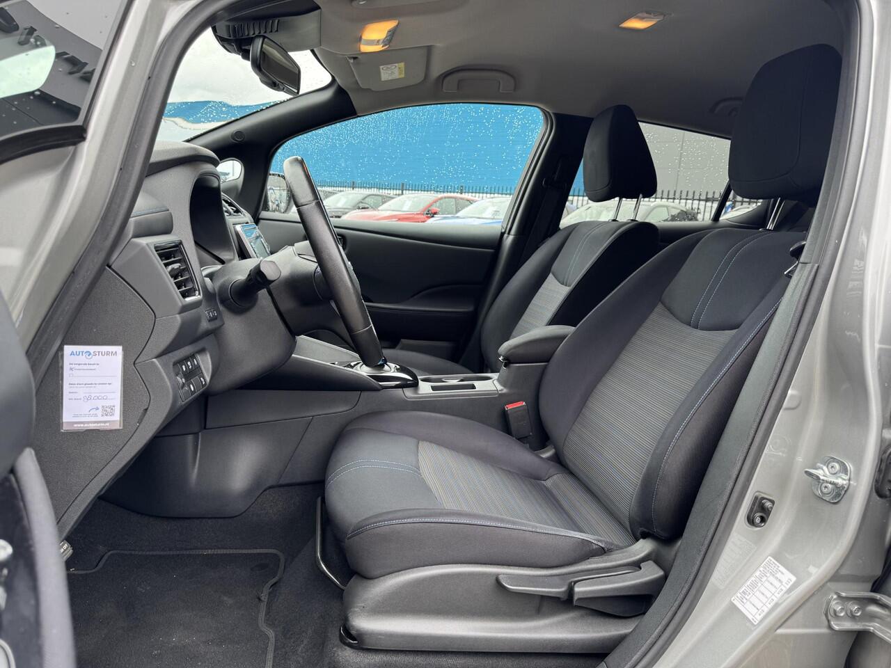 Nissan LEAF N-Connecta 40 kWh SoH 89% | Navigatie | 360° Camera | Stuur- + Stoelverwarming | Adapt. Cruise Control | Apple Carplay/Android Auto | Rijklaarprijs!