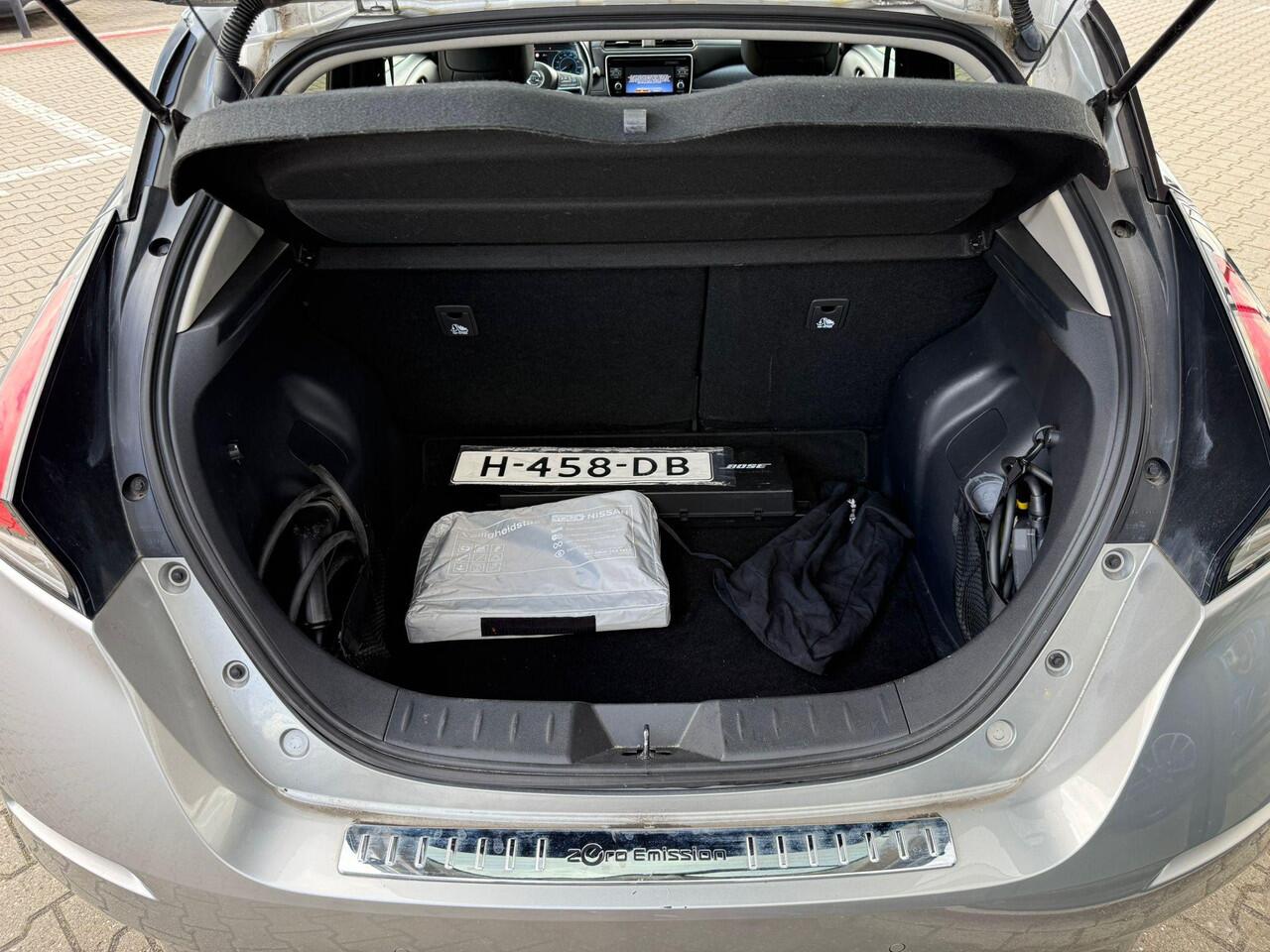 Nissan LEAF Tekna 40 kWh *Gratis Laadpaal!*