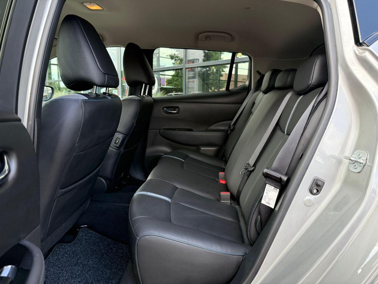 Nissan LEAF Tekna 40 kWh *Gratis Laadpaal!*