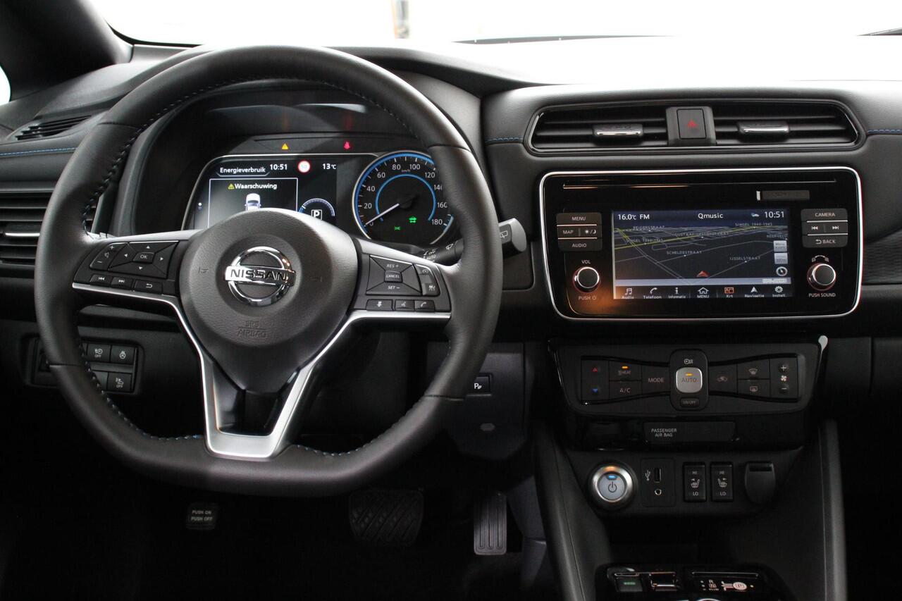 Nissan LEAF N-Connecta 40 kWh | Navigatie | Bluetooth | Cruise control | Camera | Parkeer sensoren |