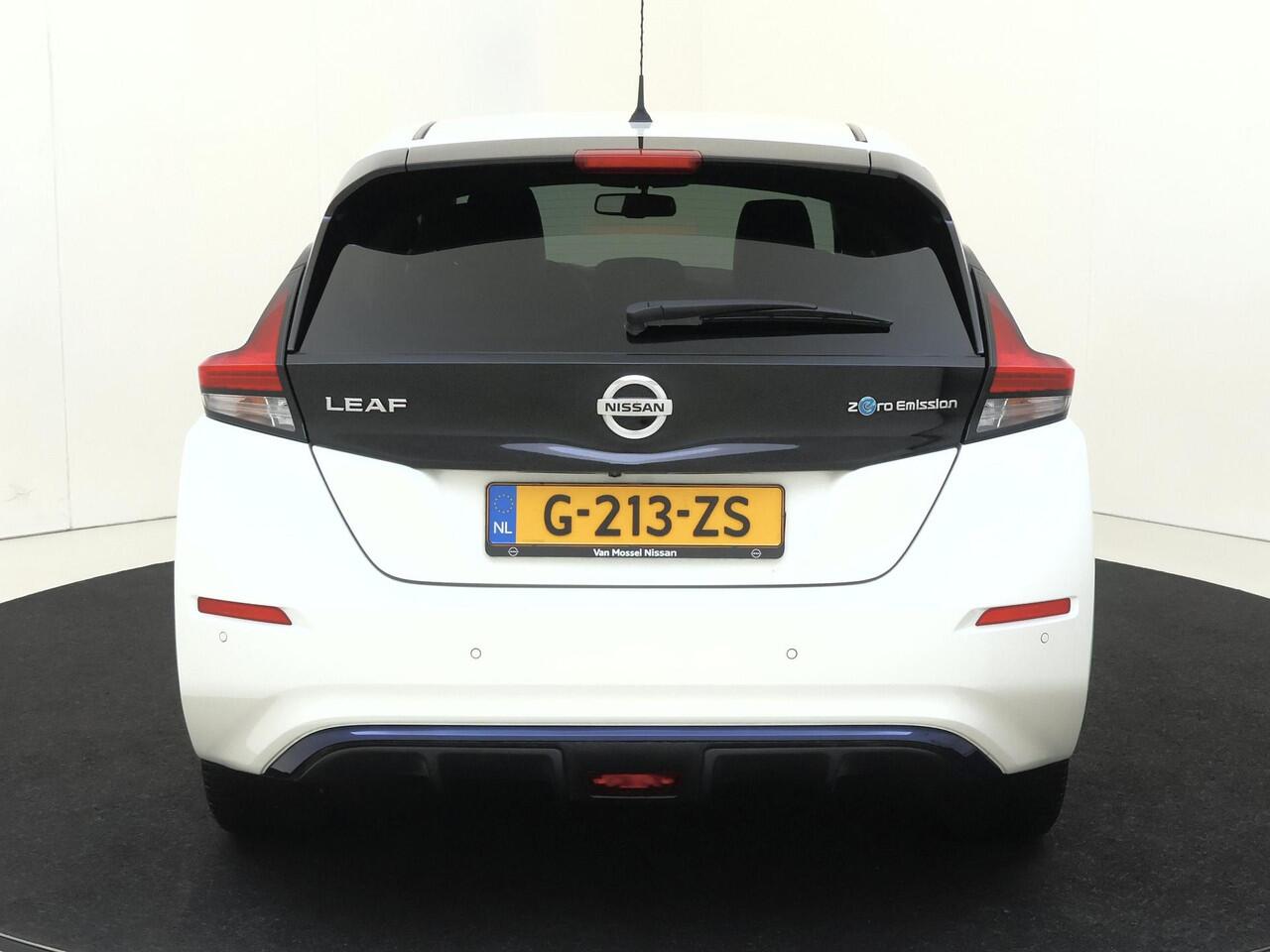 Nissan LEAF e+ Tekna 62 kWh | Stoel en stuurverwarming | Apple Carpay en Android auto