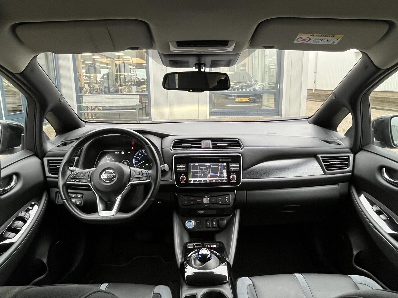 Nissan LEAF Tekna 40 kWh | NL Auto/2e Eig./Voll.Historie/Leder/Navi/Adapt.Cruise/Clima/Apple CarPlay-Android Auto/Bose Audio/360° Camera