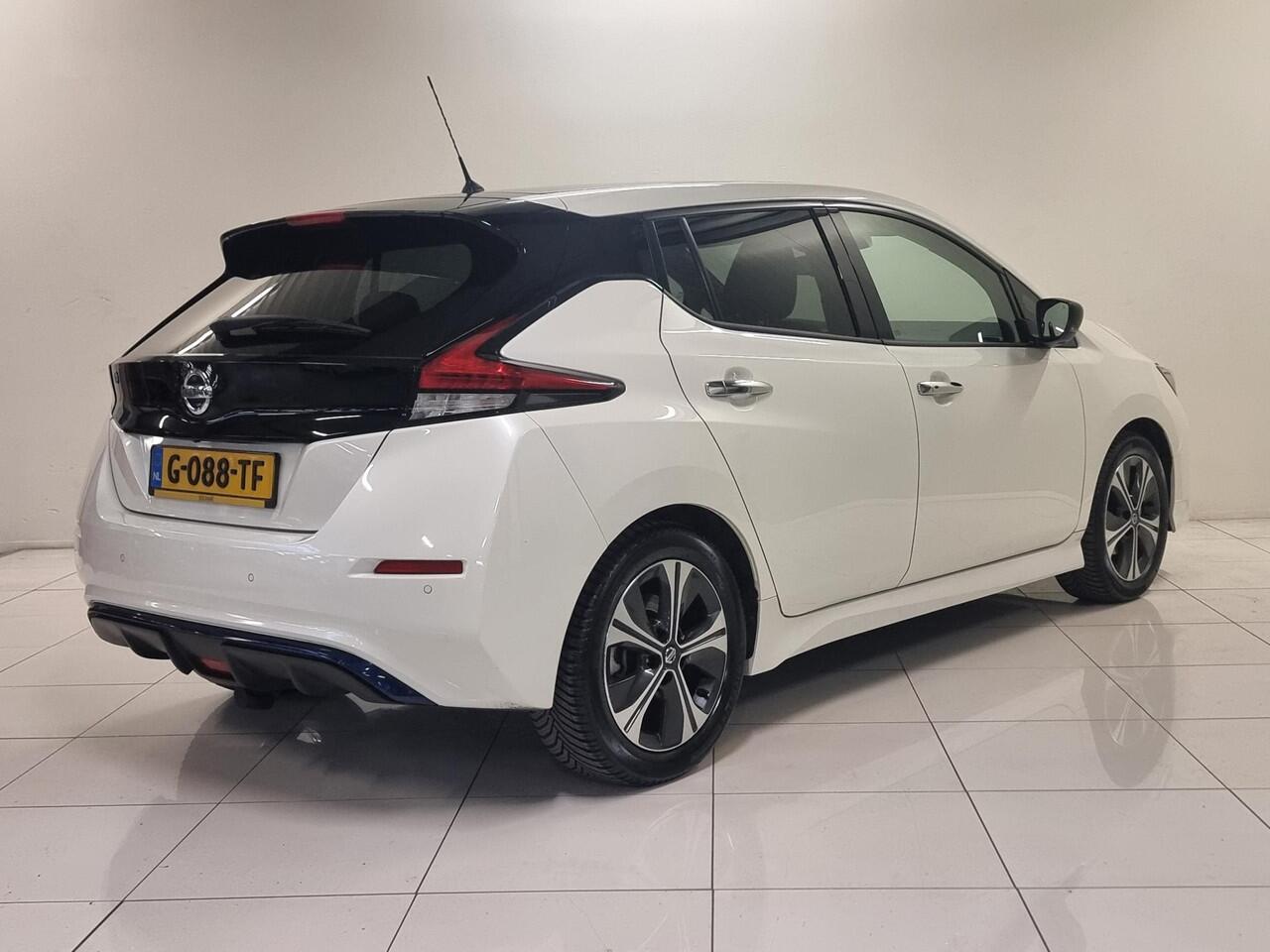 Nissan LEAF Tekna 40 kWh | SoH 88% | BOSE Audio | Trekhaak | Stoelverwarming |