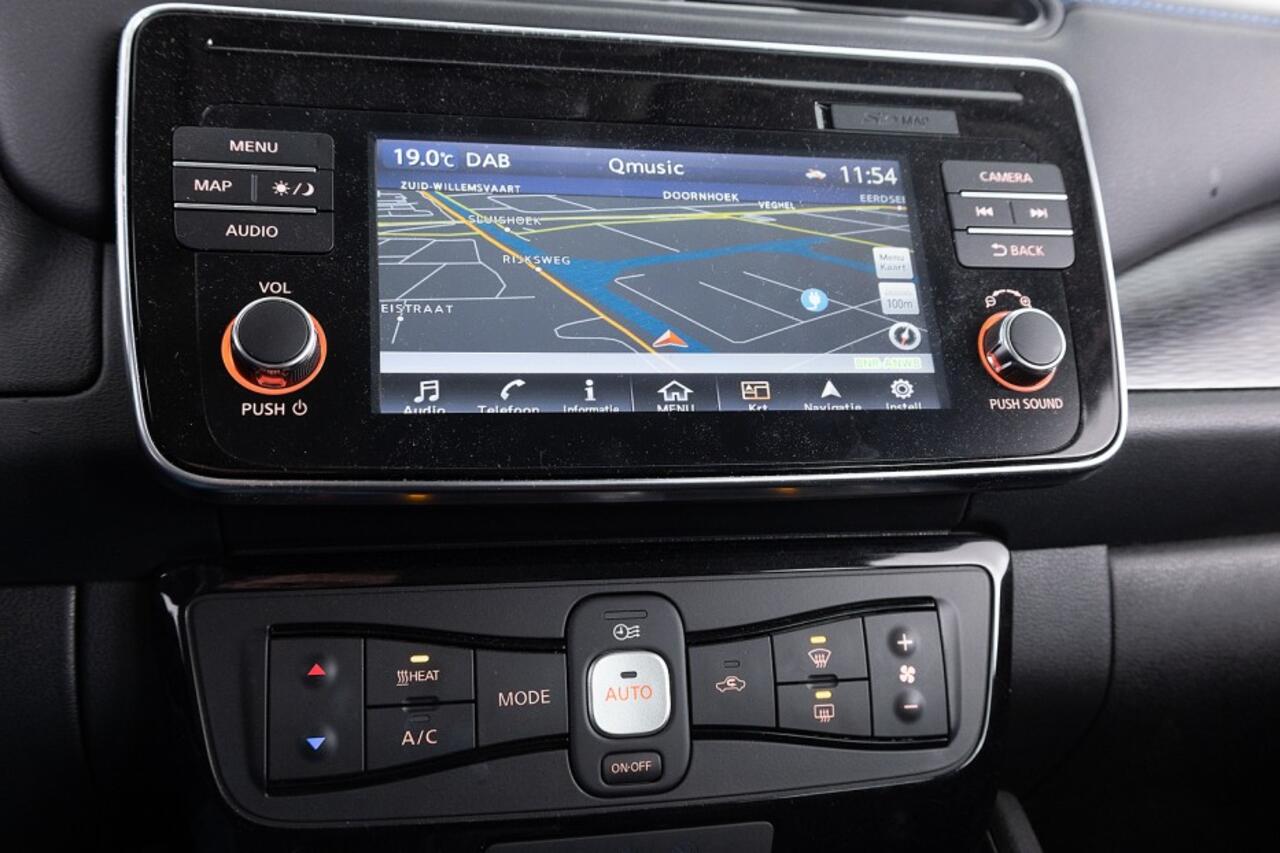 Nissan LEAF Acenta 40 kWh | SOH 90% | NAVI