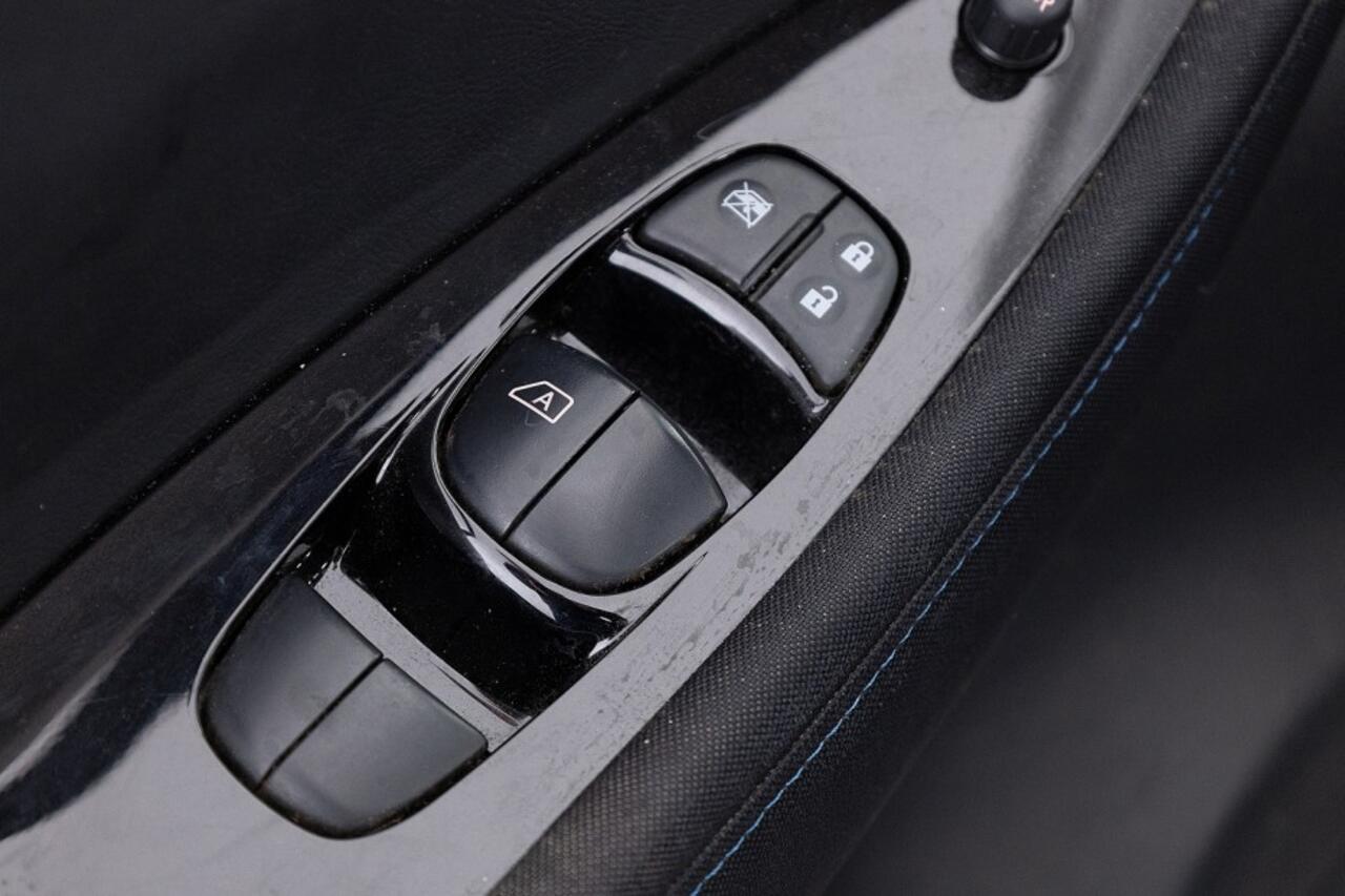 Nissan LEAF Acenta 40 kWh | SOH 89% | NAVI