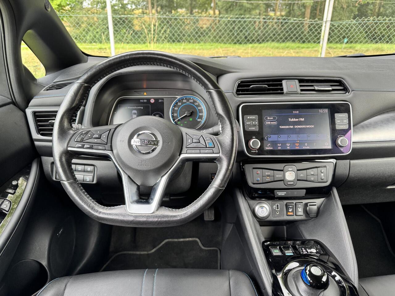 Nissan LEAF Tekna 40 kWh | ADAP. CRUISE | BLINDSPOT | NAVI | CLIMA |