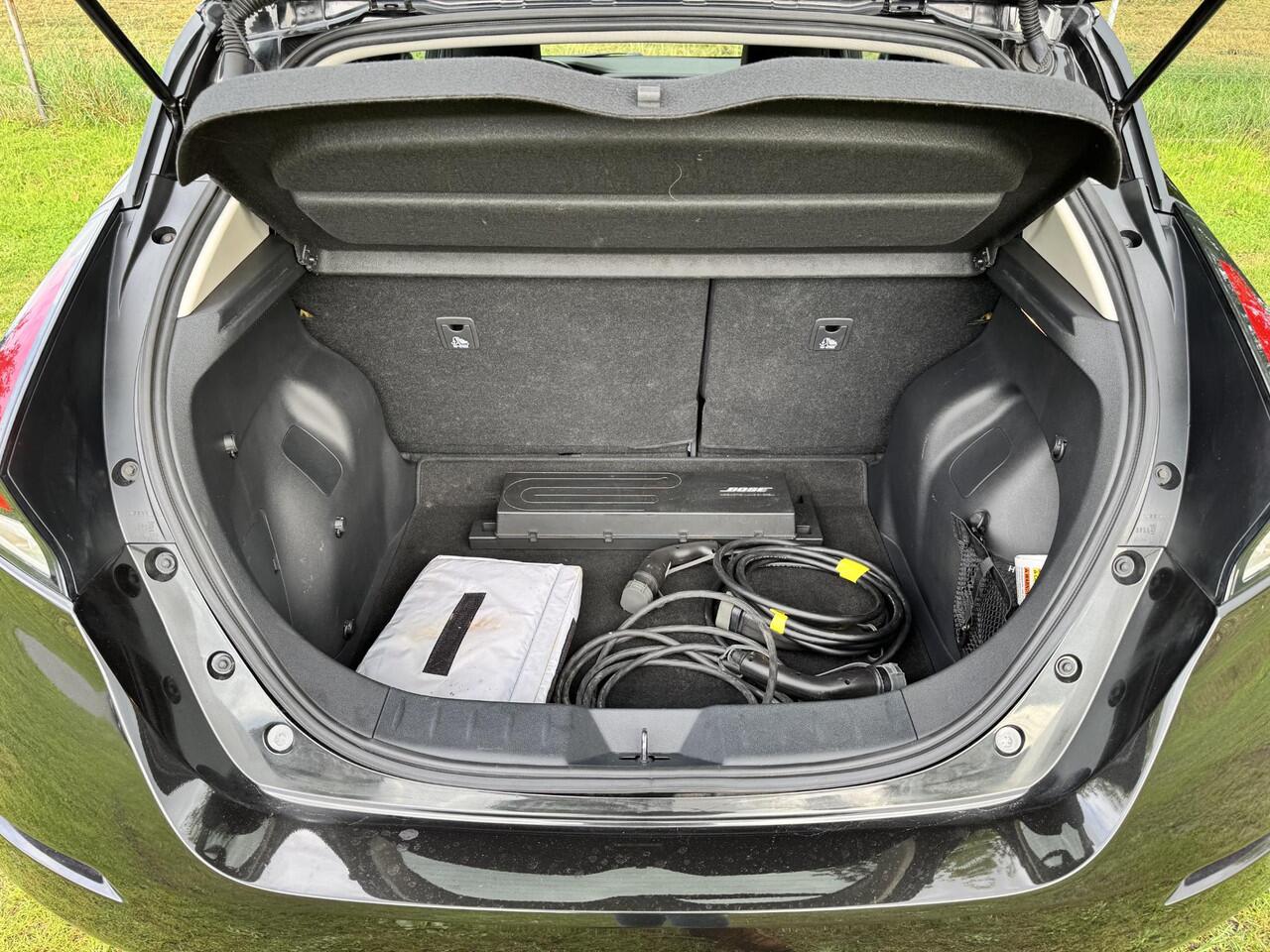 Nissan LEAF Tekna 40 kWh | ADAP. CRUISE | BLINDSPOT | NAVI | CLIMA |