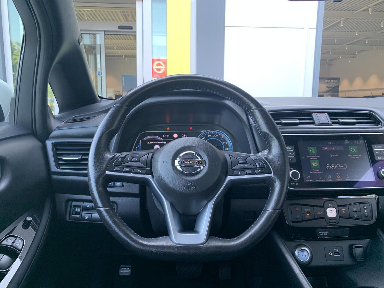 Nissan LEAF Acenta 40 kWh | CarPlay | Navigatie