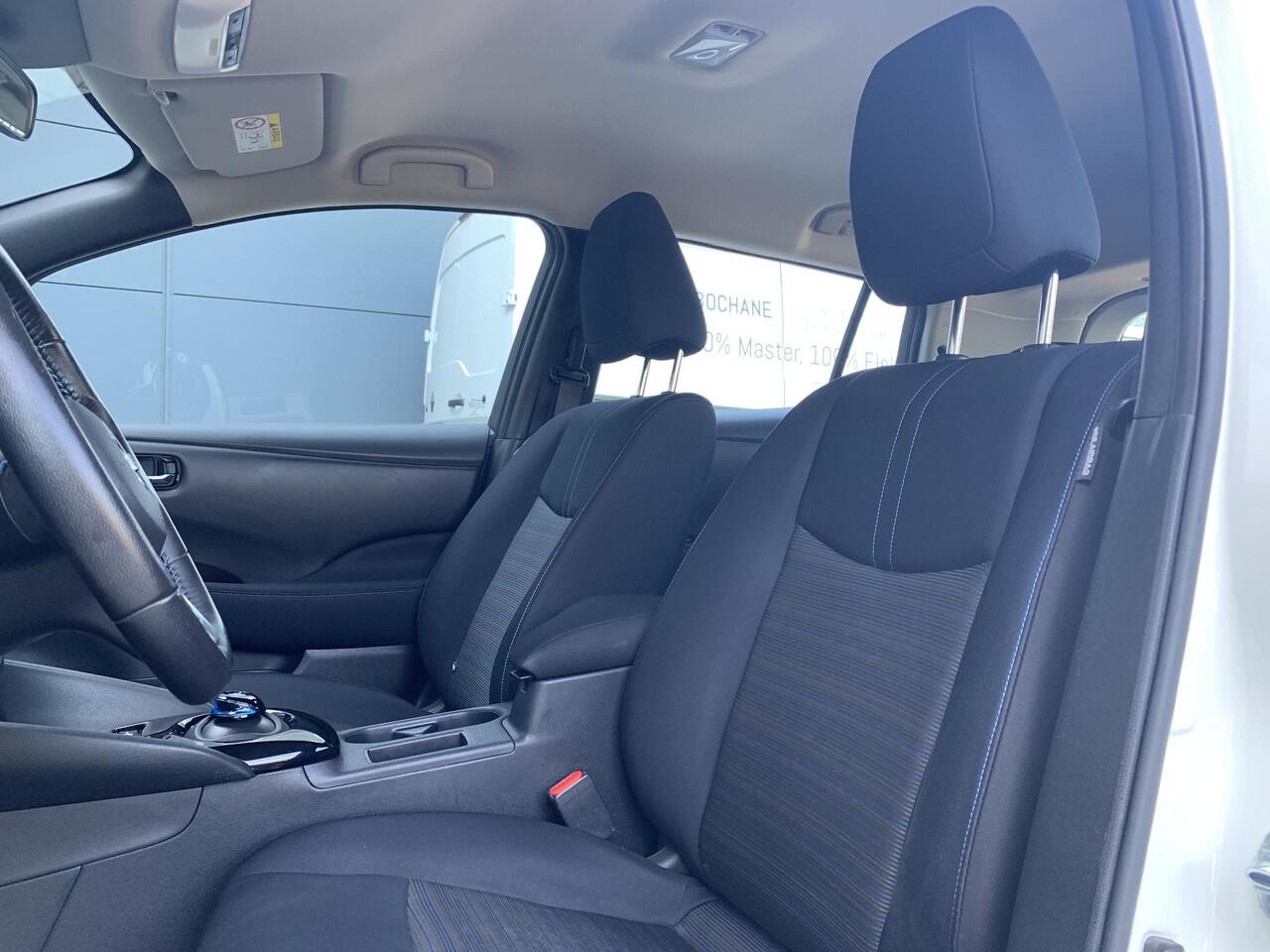 Nissan LEAF Acenta 40 kWh | CarPlay | Navigatie