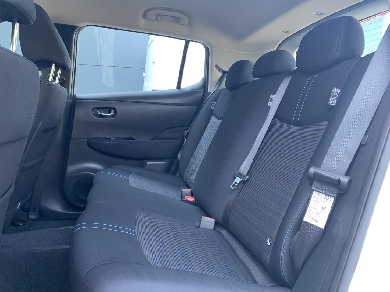 Nissan LEAF Acenta 40 kWh | CarPlay | Navigatie