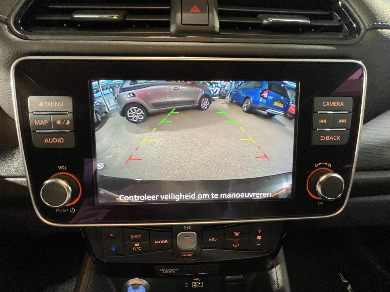 Nissan LEAF Acenta 40 kWh | Achteruitrijcamera | Navigatie | Adaptive Cruise Control | Climate Control |