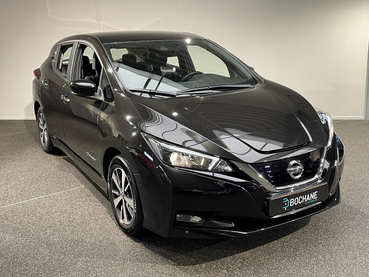 Nissan LEAF Acenta 40 kWh | Achteruitrijcamera | Navigatie | Adaptive Cruise Control | Climate Control |