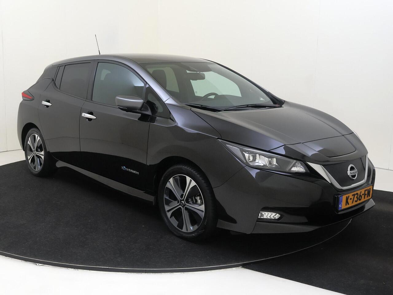 Nissan LEAF Tekna 40 kWh Two tone Fietsendragerhaak