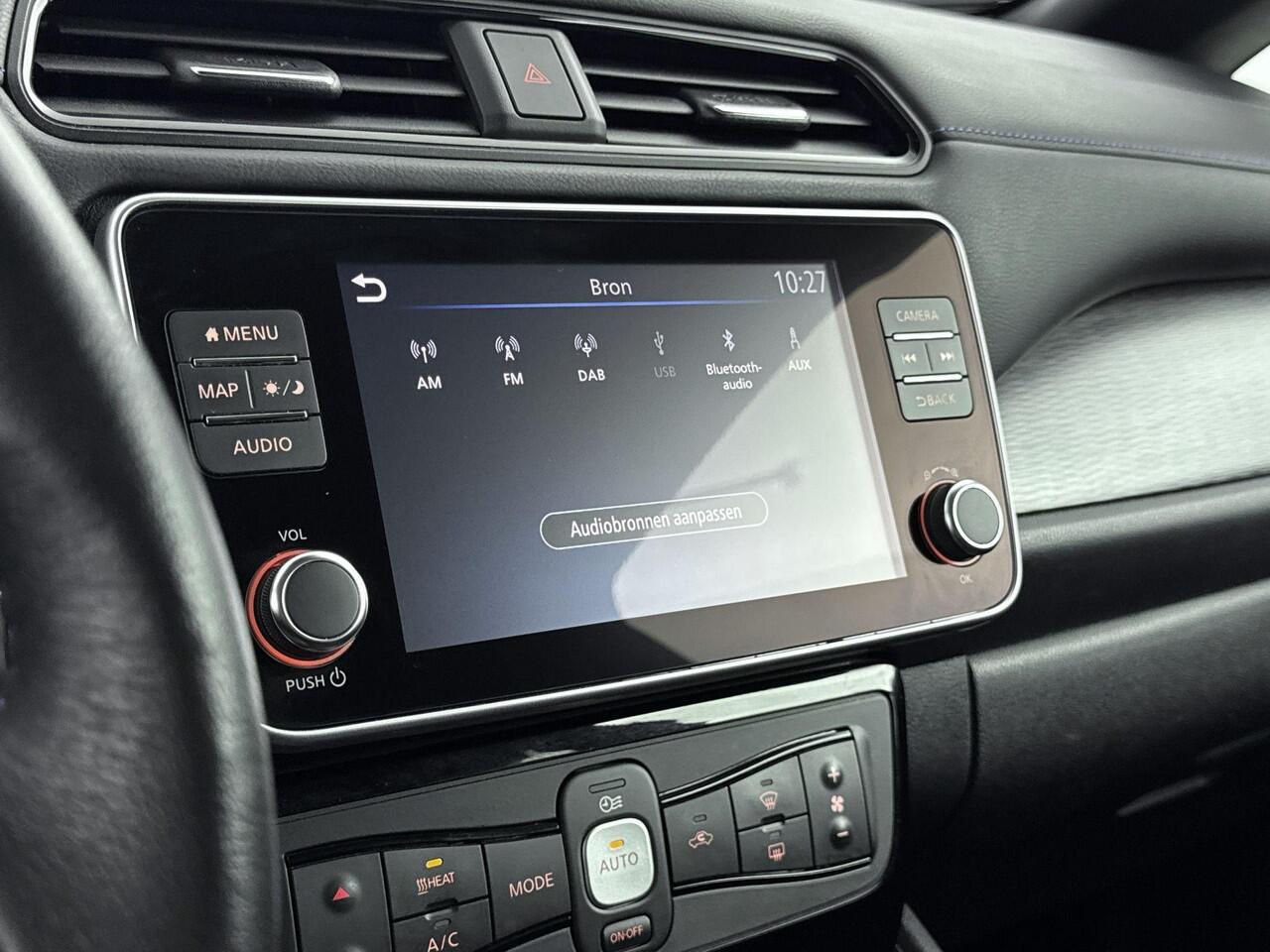 Nissan LEAF N-Connecta 40 kWh | Apple carplay & Android Auto | Parkeersensoren | NAVI | LMV |