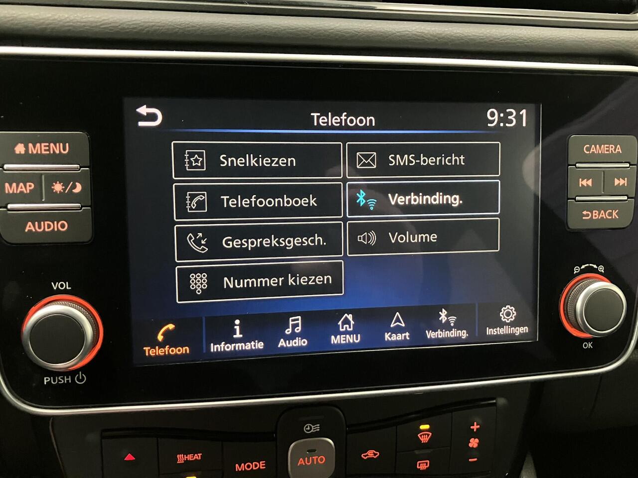 Nissan LEAF e+ N-Connecta 62 kWh / Eerste Eigenaar / Dealer Onderhouden / 385 KM WLTP / Navigatie / Stoel- en Stuurverwarming / 360 Graden Camera / Cruise Control / Climate Control /