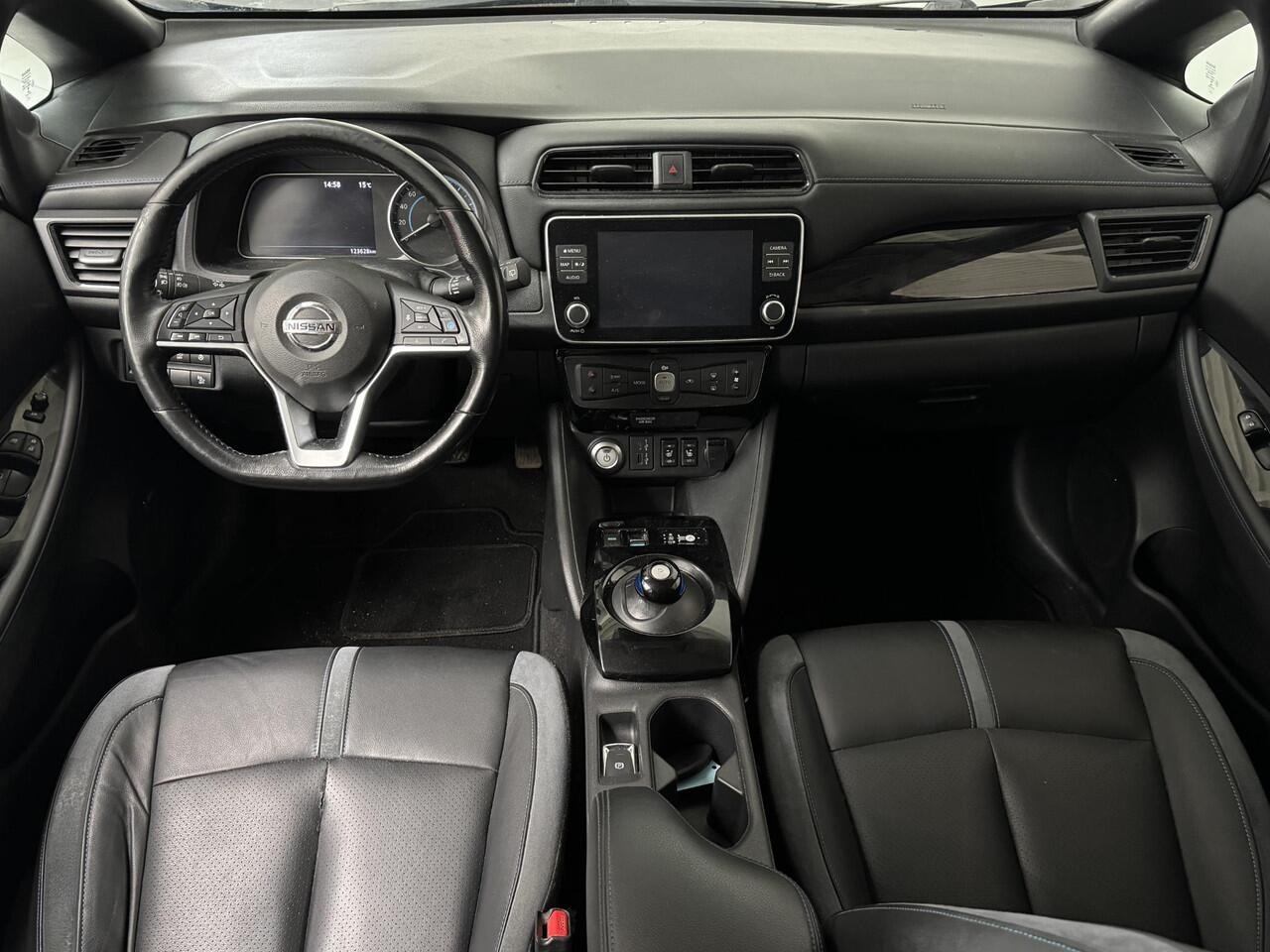 Nissan LEAF Tekna 40 kWh | Navigatie | 360 Camera | BOSE | Cruise control adaptief |