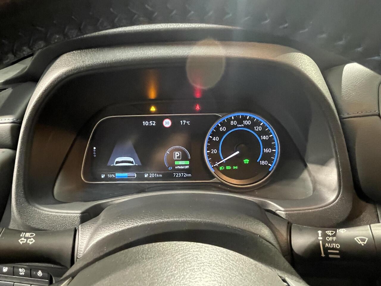 Nissan LEAF e+ N-Connecta 62 kWh | Stoelverwarming | Navigatie | Adaptive Cruise Control | 360° Camera |