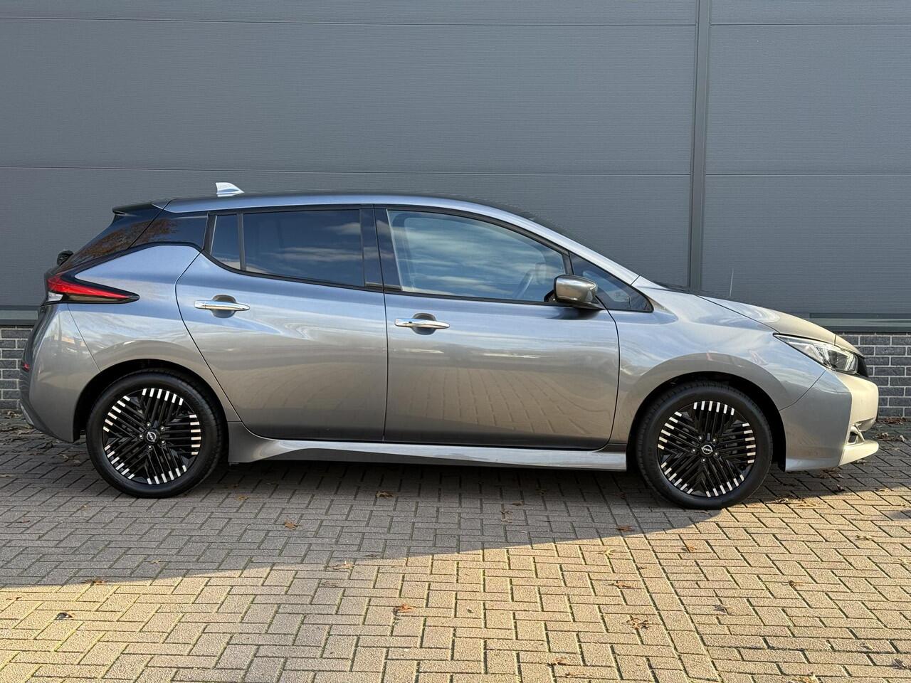 Nissan LEAF Tekna 40 kWh / Eerste Eigenaar / Stoel Verwarming V+A / Navigatie / Adaptive Cruise / Android Auto /