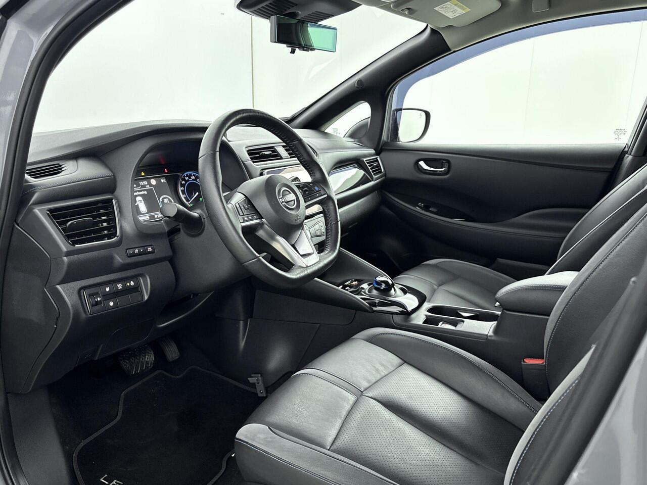 Nissan LEAF e+ Tekna 62 kWh airco automatisch | Apple Carplay/Android | Auto, Autonomous Emergency Braking | cruise control adaptief met Stop&Go | dodehoekdetectie met correctie | file assistent | LED koplampen | lichtmetalen velgen 17" |navigatiesysteem full map | r