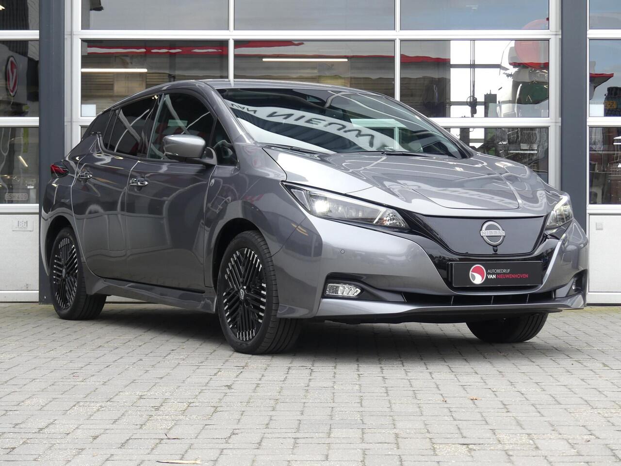 Nissan LEAF N-Connecta 40 kWh *t/m 10de bouwjaar garantie!