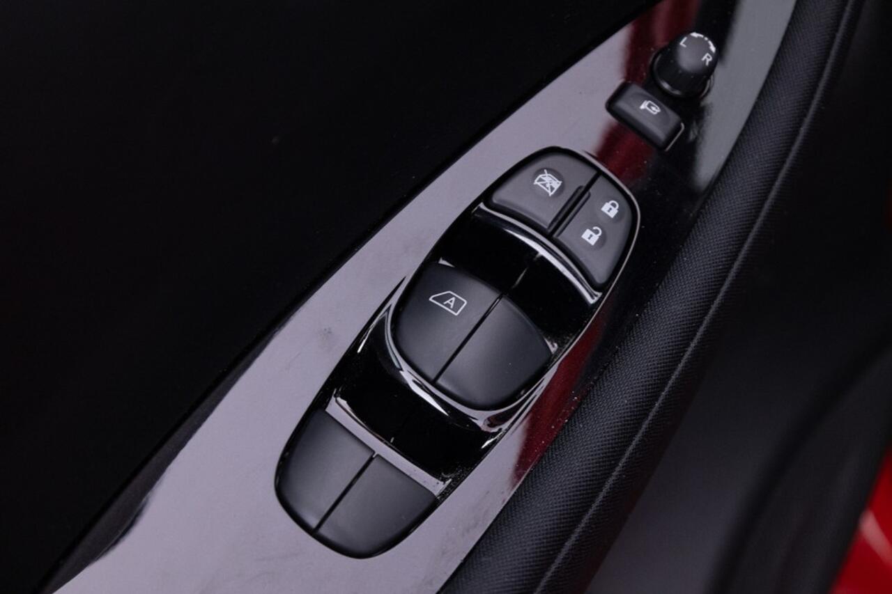 Nissan LEAF Acenta 40 kWh | NAVI | Trekhaak ? 1e Eigenaar | SOH 96,1%