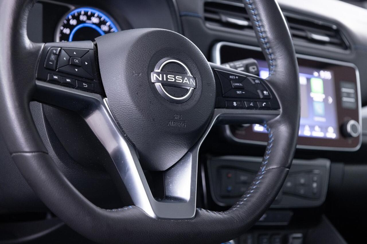 Nissan LEAF Acenta 40 kWh | NAVI | Trekhaak ? 1e Eigenaar | SOH 96,1%