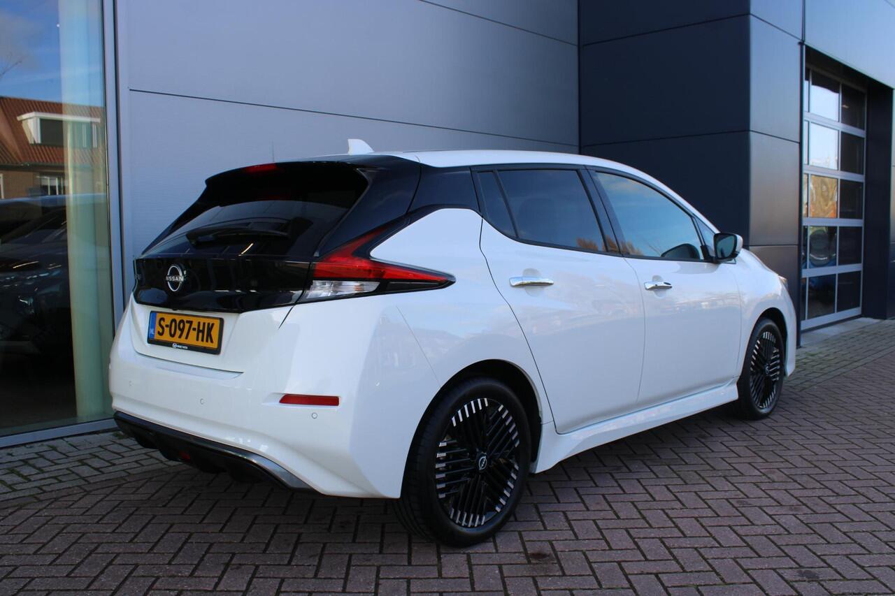 Nissan LEAF Tekna 40 kWh Automaat Airco Navi Camera Carplay 11.128km Nieuwstaat