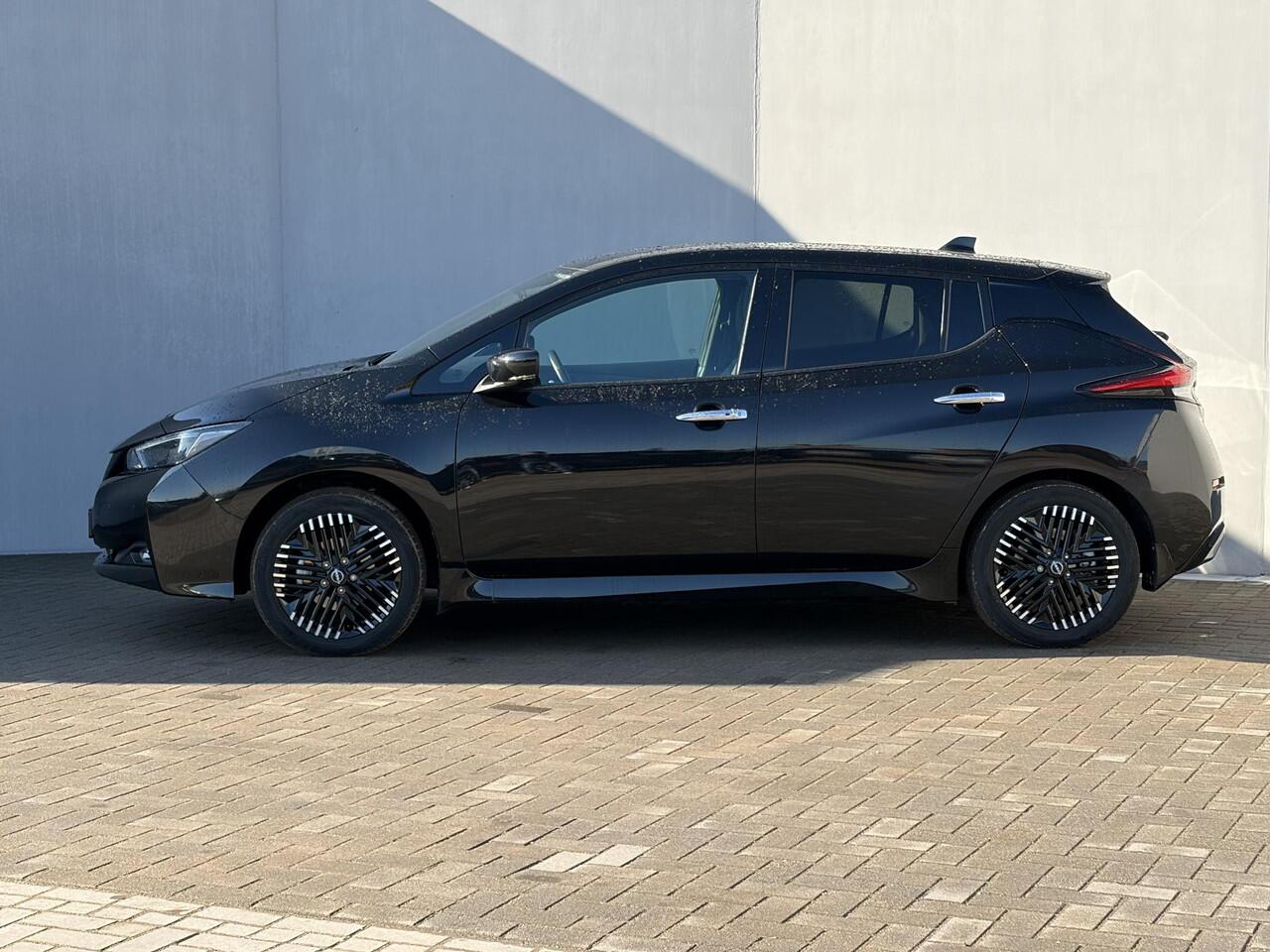 Nissan LEAF e+ Tekna 62 kWh 100% dealer onderhouden / SOH 93,2% / Stoelverwarming Voor & Achter / Adaptieve Cruise Control / Warmtepomp / Bose Audio / Rondzichtcamera / Stuurverwarming / Dodehoekdetectie / Apple Carplay & Android Auto /