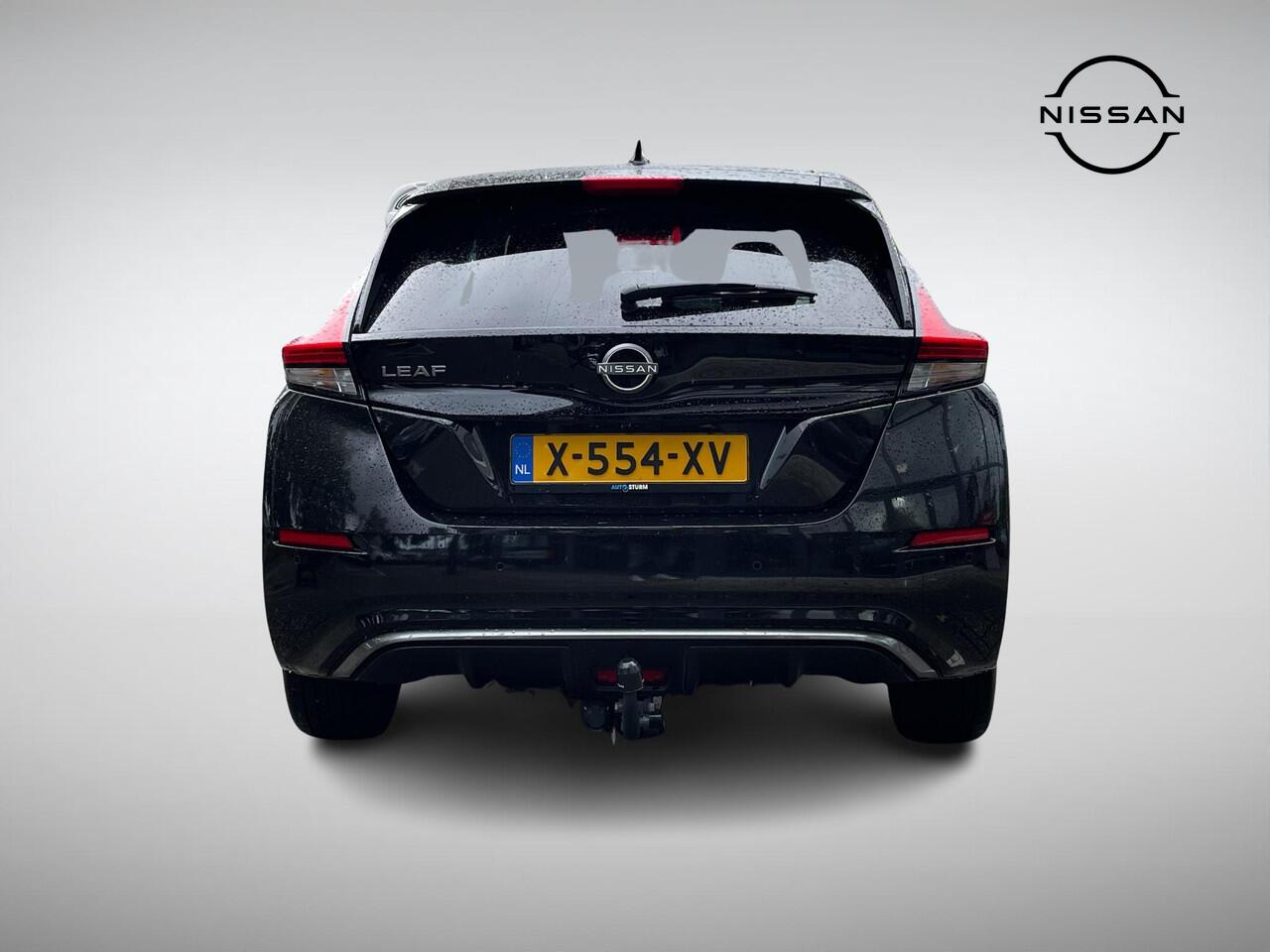 Nissan LEAF N-Connecta 39 kWh SoH 97% | Trekhaak | Navigatie | Stuur- + Stoelverwarming | 360° Camera | Keyless Entry | Adapt. Cruise Control | Rijklaarprijs!