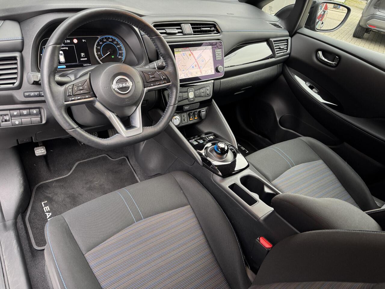 Nissan LEAF N-Connecta 39 kWh SoH 96%