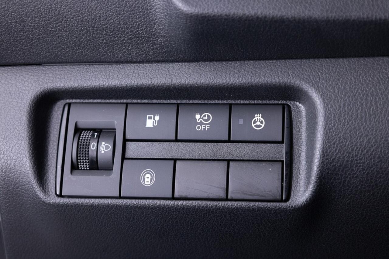 Nissan LEAF N-Connecta 40 kWh *Bi-Tone* NAVI | LED | 360 Camera | Uniek Lage KM-Stand