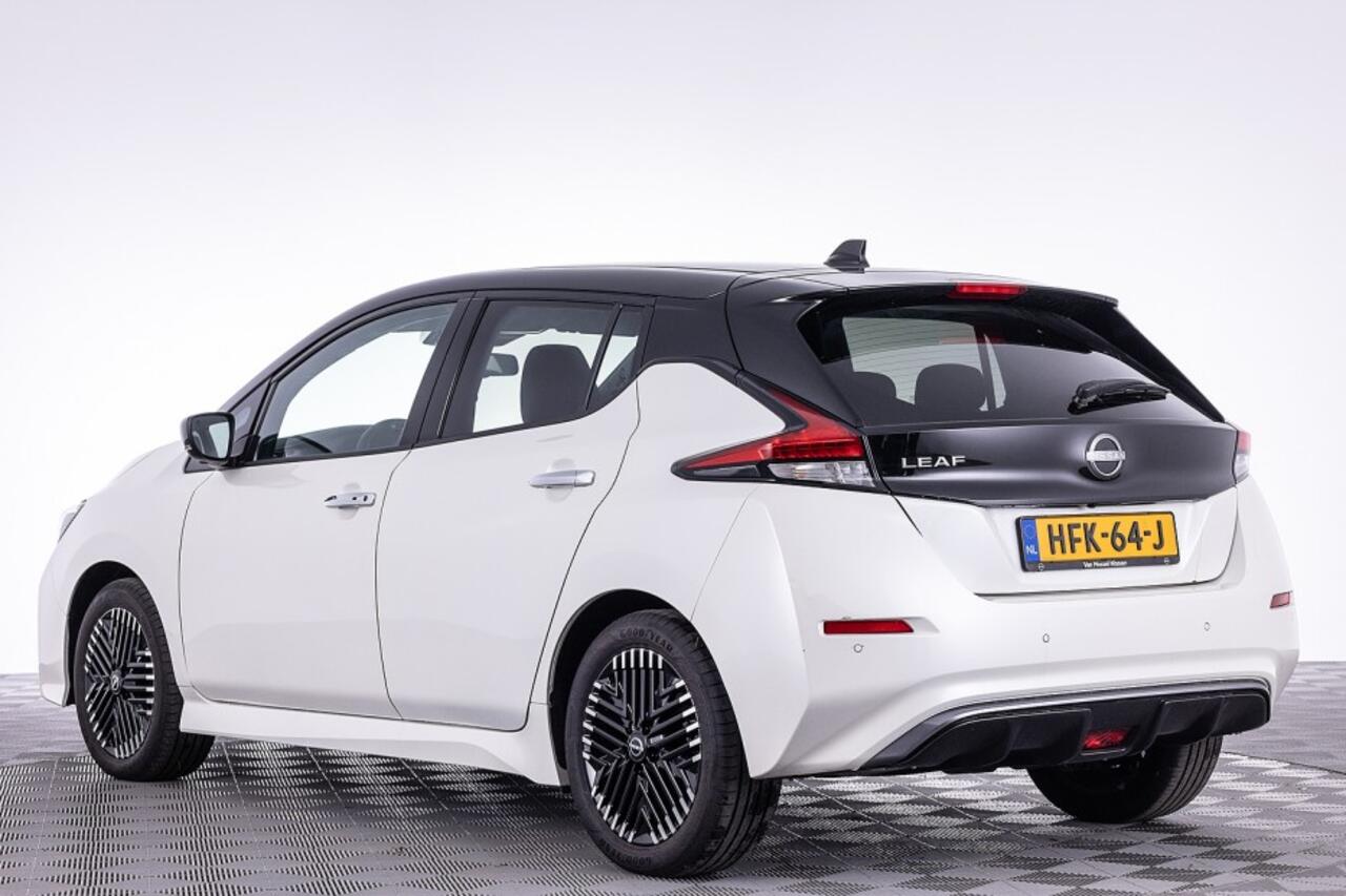 Nissan LEAF N-Connecta 40 kWh *Bi-Tone* NAVI | LED | 360 Camera | Uniek Lage KM-Stand | SOH 95,8%