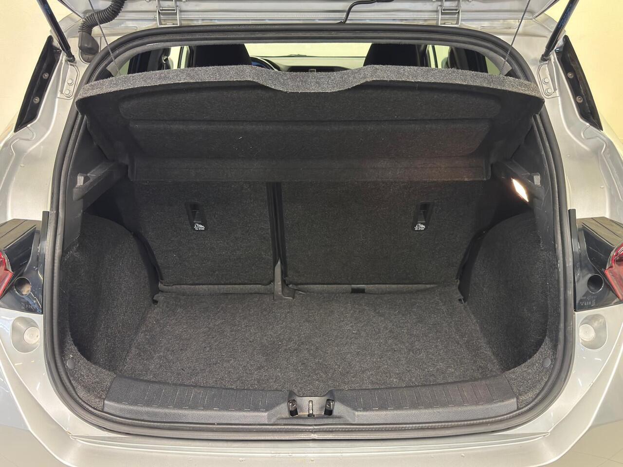 Nissan MICRA 0.9 IG-T N-Connecta | Navigatie | Stoelverwarming | Achteruitrijcamera |