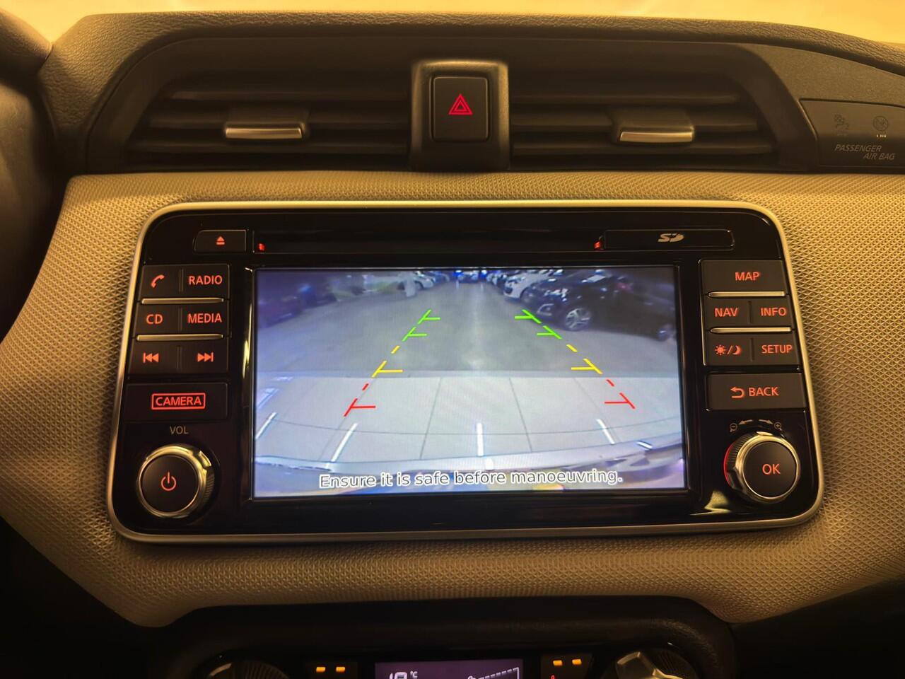 Nissan MICRA 0.9 IG-T N-Connecta | Navigatie | Stoelverwarming | Achteruitrijcamera |