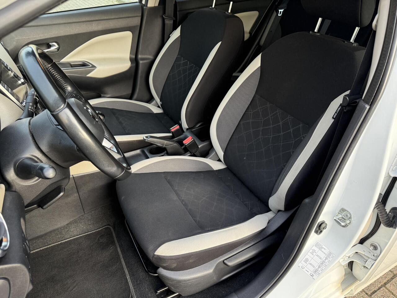 Nissan MICRA 1.0 IG-T N-Connecta / Navigatie / Trekhaak / All-Season / Camera / Climate Control / Cruise Control / Bluetooth / NAP - Origineel Nederlands