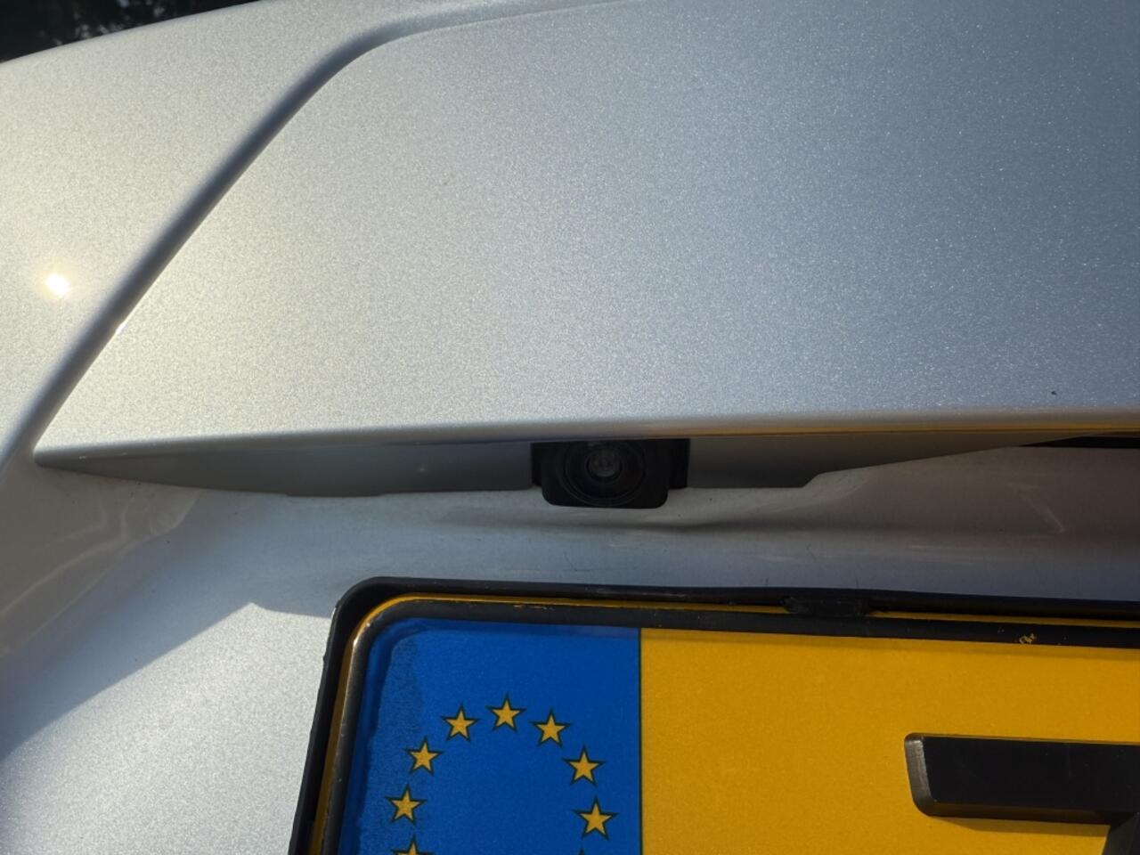 Nissan MICRA 0.9 IG-T N-Connecta | | Navi | Camera | Cruise | Schitterende au