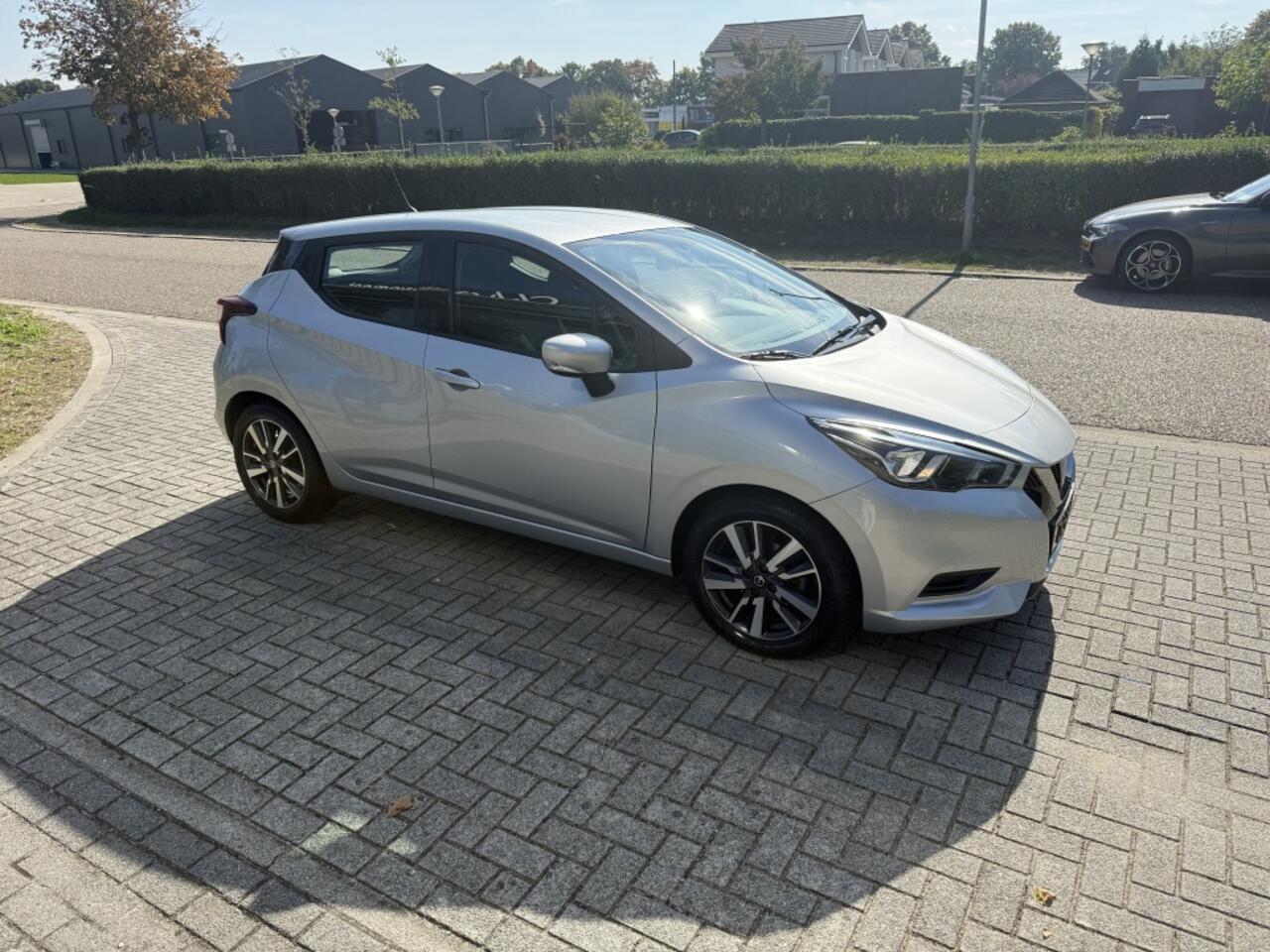 Nissan MICRA 0.9 IG-T N-Connecta | | Navi | Camera | Cruise | Schitterende au