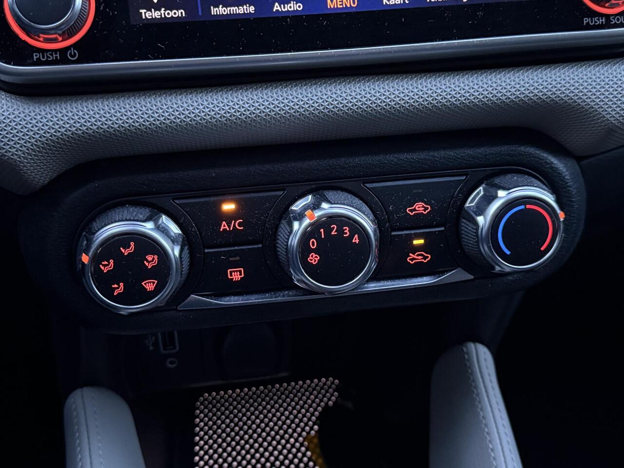 Nissan MICRA 1.0 IG-T N-Connecta Navigatie / Airco / Camera / trekhaak / Keyless Entry&Go / Cruise Control