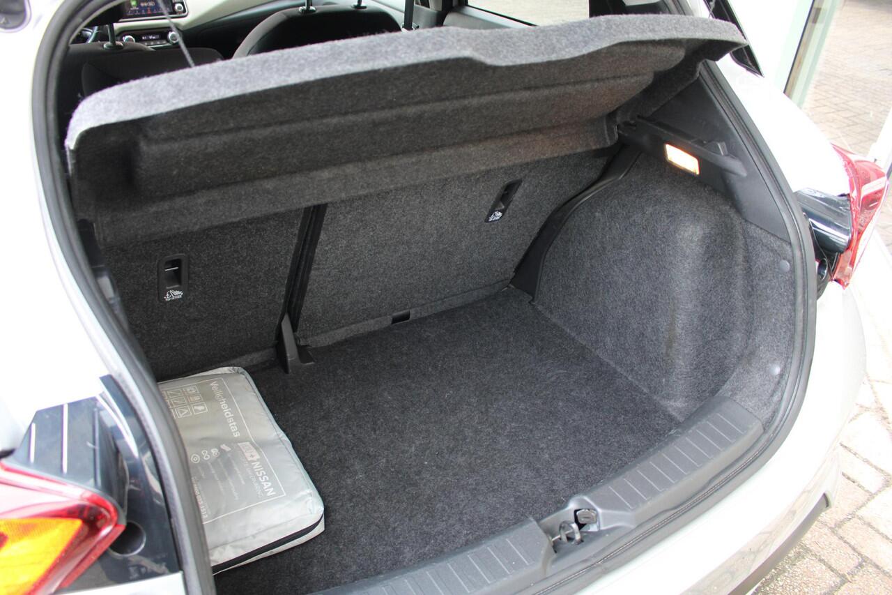 Nissan MICRA 1.0 IG-T N-Connecta Cruise Control | Airco | Achteruitrijcamera | Navigatiesysteem | Parkeersensoren