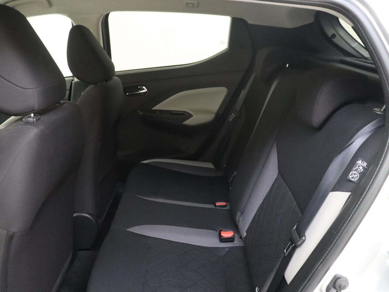 Nissan MICRA 1.0 IG-T N-Connecta | Navigatie | Achteruitrijcamera | Climate Control