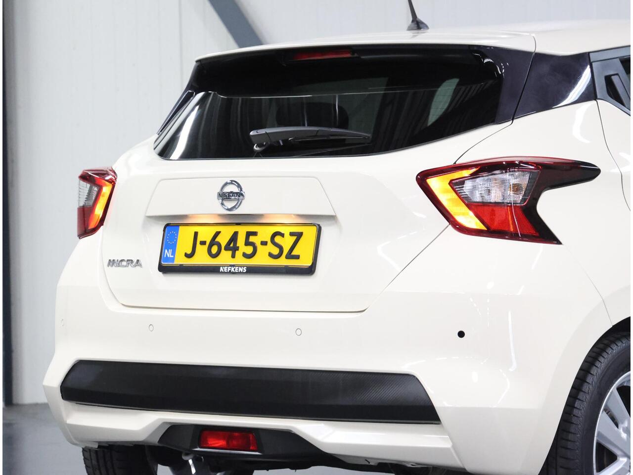 Nissan MICRA 100PK N-Connecta | 1ste eigenaar | AUTOMAAT | Cruise Control | DAB Radio | Parkeersensoren | AppleCarPlay/AndroidAuto | 16"LMV | Airco | Isofix | Privacy Glass | Parkeersensoren |